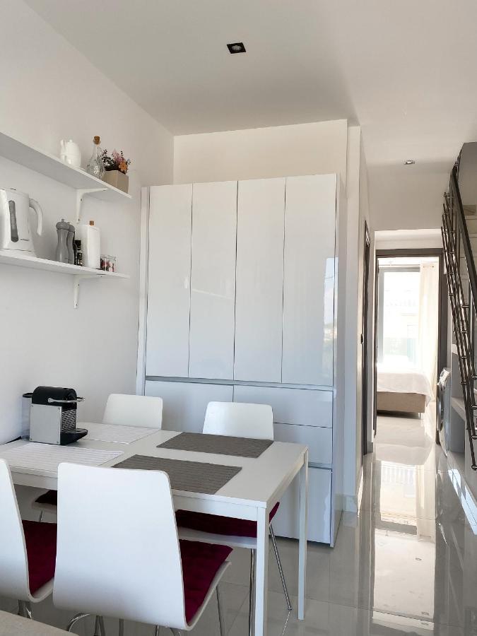 New Modern Deluxe Apartment In Kallithea Kallithea  Екстер'єр фото