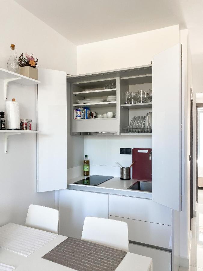 New Modern Deluxe Apartment In Kallithea Kallithea  Екстер'єр фото